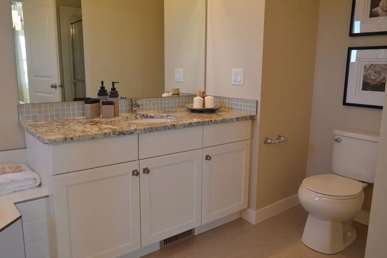 Marble bathroom vanity top