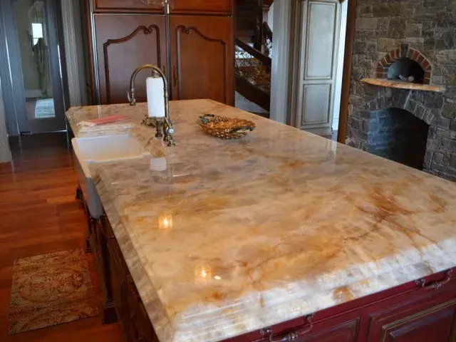 Quartzite countertop surface
